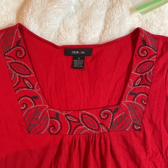 Style & co.‎ Red patterned top - Picture 4 of 6